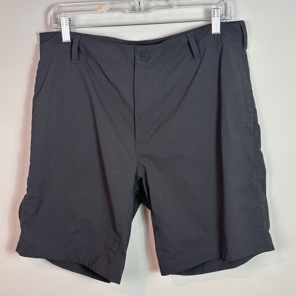 The north Face Men's Grey Hiking Shorts Size 34 Outdoors Lightweight Pockets